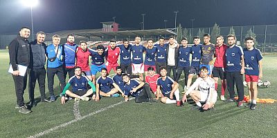 BERTİZSPOR SAHAYA İNDİ