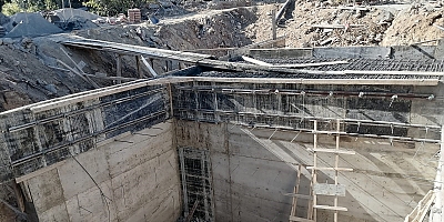 BUDAKLI GRUP YOLUNA YENİ MENFEZ KÖPRÜ TAMAMLANMAK ÜZERE