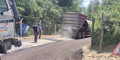 BÜYÜKŞEHİR ANDIRIN’DA YOL ÇALIŞMALARINA DEVAM EDİYOR