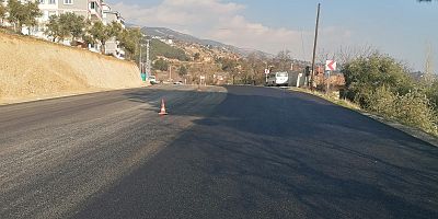 BÜYÜKŞEHİR BÜĞLEK CADDESİ’Nİ SICAK ASFALTLA YENİLİYOR