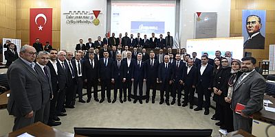 BÜYÜKŞEHİR’DE YENİ DÖNEMİN İLK MECLİS TOPLANTISI YAPILDI