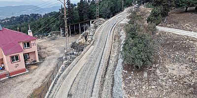BÜYÜKŞEHİR’DEN ANDIRIN KIRSALINDA KONFORLU YOL ATAĞI