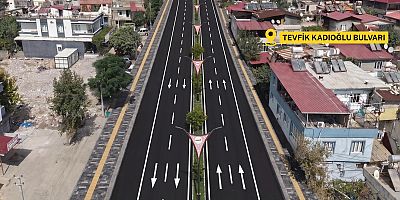 BÜYÜKŞEHİR’DEN TEVFİK KADIOĞLU BULVARI’NDA ULAŞIMI İYİLEŞTİRECEK MÜDAHALE
