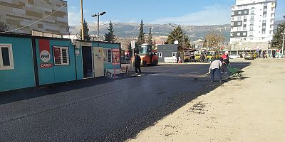 BÜYÜKŞEHİR, GEÇİCİ ÇARŞILARDA ÜSTYAPI İMALATLARINI SÜRDÜRÜYOR