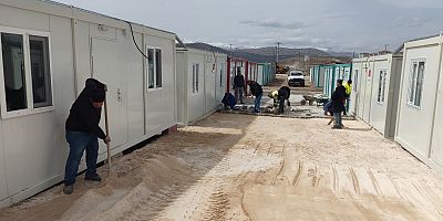 BÜYÜKŞEHİR, GEÇİCİ KONAKLAMA MERKEZLERİNDE ÇALIŞMALARINI SÜRDÜRÜYOR
