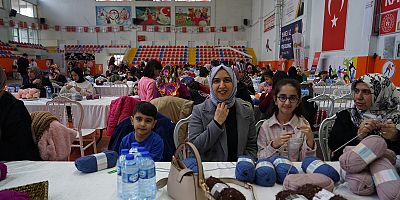 BÜYÜKŞEHİR’İN ANNE ÇOCUK ÖRGÜ ATÖLYESİNE YOĞUN İLGİ