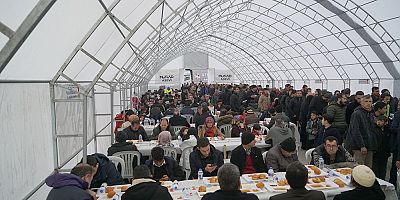 BÜYÜKŞEHİR’İN AŞEVİ RAMAZAN’IN İLK GÜNÜNDE MİSAFİRLERİNİ AĞIRLADI