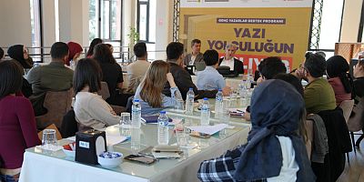 BÜYÜKŞEHİR’İN GENÇLERE ÖZEL YAZARLIK KAMPI BAŞLADI