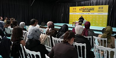 BÜYÜKŞEHİR’İN KİTAP FUARI’NDA HAKAN TÜRKÇAPAR’DAN PSİKOLOJİK SAĞLIK SÖYLEŞİSİ