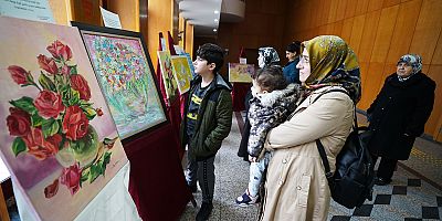 BÜYÜKŞEHİR’İN RESİM SERGİSİNE YOĞUN İLGİ
