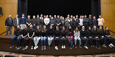 BÜYÜKŞEHİR’İN TİYATRO OKULU ‘SAHNE MARAŞ’ PERDE DİYOR