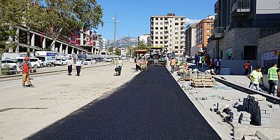 BÜYÜKŞEHİR, KENTSEL TASARIM ALANLARINDA ULAŞIM YATIRIMLARINA BAŞLADI