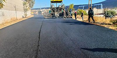 BÜYÜKŞEHİR, PAZARCIK’TA BİR MAHALLENİN DAHA ULAŞIM STANDARDINI ARTIRDI