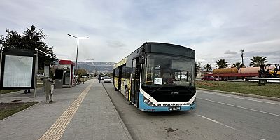 BÜYÜKŞEHİR TOPLU TAŞIMADA HAT SAYISINI VE ÇALIŞMA SAATLERİNİ ARTIRDI
