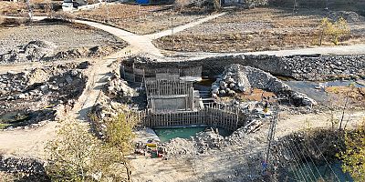 BÜYÜKŞEHİR, YENİ KÖPRÜ MENFEZLE DADAĞLI’NIN ULAŞIMINI İYİLEŞTİRİYOR