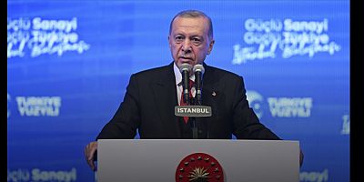 CUMHURBAŞKANI ERDOĞAN: “BENİM MİLLETİM, PAZAR GÜNÜ, BU TERÖRİSTLERLE OMUZ OMUZA OLANLARDAN HESAP SORACAKTIR”