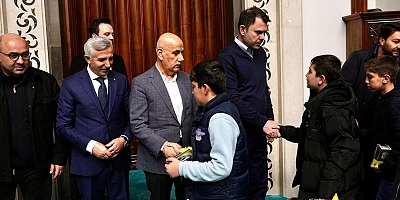 DEPREM ŞEHİTLERİ KAHRAMANMARAŞ TA DUALARLA ANILDI 