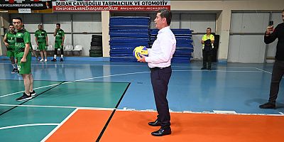 DEPREM ŞEHİTLERİ VOLEYBOL TURNUVASI İLE ANILDI