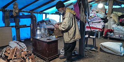 DEPREMZEDE ÇOBANA DEVLET ELİ