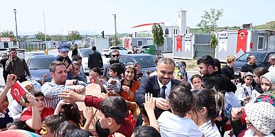“DEPREMZEDE ÇOCUKLARIMIZLA BİRLİKTE OLMAK ÇOK DAHA ANLAMLIYDI”