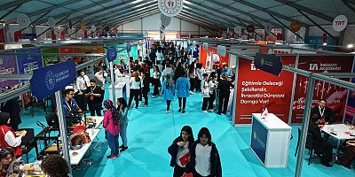 Cumhurbaşkanlığı İletişim Başkanlığı tarafından Kahramanmaraş Büyükşehir Belediyesi ev sahipliğinde düzenlenen “Devlet Teşvikleri Tanıtım Günleri” KAFUM’da başladı.