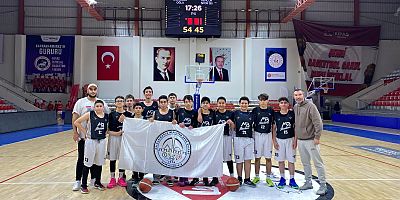 DULKADİROĞLU BELEDİYESİ GENÇLERİ SPORLA BULUŞTURUYOR