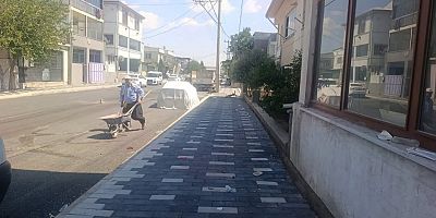 DULKADİROĞLU BELEDİYESİ HER YERDE: KARAZİYARET MAHALLESİ’NDE PRESTİJ SOKAK ÇALIŞMALARI SÜRÜYOR