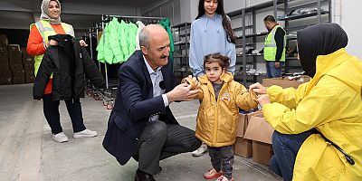 DULKADİROĞLU BELEDİYESİ’NDEN İHTİYAÇ SAHİBİ AİLELERE DESTEK
