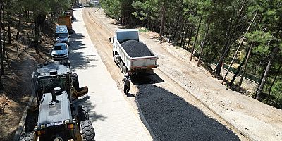 DULKADİROĞLU BELEDİYESİ’NDEN PINARBAŞI MAHALLESİNDE ASFALT ÇALIŞMASI 