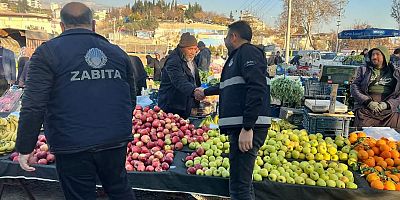 DULKADİROĞLU BELEDİYESİ ZABITA EKİPLERİNDEN DENETİM 