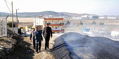 DULKADİROĞLU GÜZELYURT MAHALLESİNDE ASFALT ÇALIŞMASI YAPTI