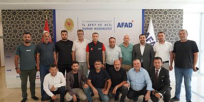 DULKADİROĞLU MUHTARLARINDAN AFAD İL MÜDÜRÜ ERDAL KAN’A HAYIRLI OLSUN ZİYARETİ