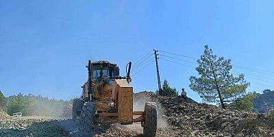 DULKADİROĞLU’NDA BAYDEMİRLİ-BUDAKLI ARASINDA STABİLİZE YOL ÇALIŞMASI