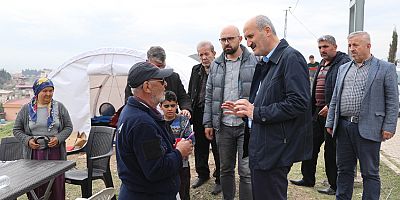 DULKADİROĞLU’NDA SOKAK ARALARINDA HAFRİYAT KALDIRMA ÇALIŞMALARI DEVAM EDİYOR