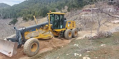 DULKADİROĞLU’NDA YOL ÇALIŞMALARI DEVAM EDİYOR 