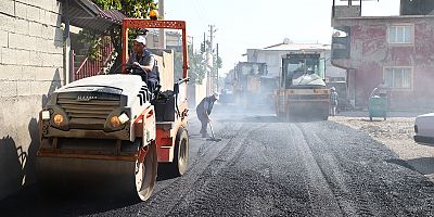 DULKADİROĞLU’NDAN İSTASYON MAHALLESİNDE ASFALT ÇALIŞMASI