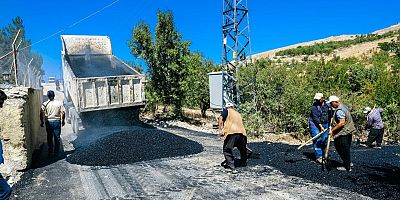 DULKADİROĞLU’NDAN PINARBAŞI KANDIL BÖLGESİNE ASFALT