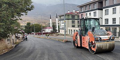 EKİNÖZÜ’NDE ALTYAPI TAMAM, SIRA ASFALTTA: 2 KİLOMETRELİK YOL YENİLENİYOR