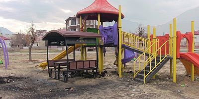 ELBİSTAN’DA PARKLARA YAPILAN SALDIRILARIN MALİYETİ 2 MİLYON LİRA