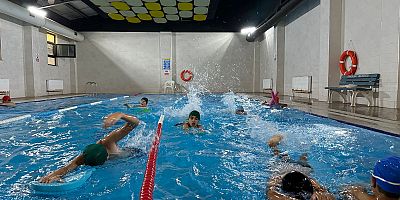 ESER VE HİZMET SİYASETİNİN EN BÜYÜK GÖSTERGESİ TESİSLER, GENÇLERE YENİ UFUKLAR AÇIYO