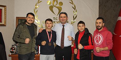 FEHMİ YASİN BAĞCI BOKS’TA TÜRKİYE 3. SÜ OLDU