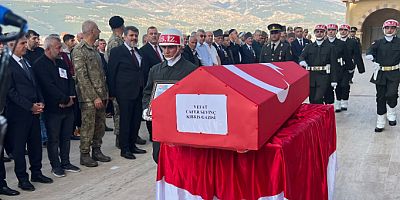 GAZETECİ ERSOY SEVİNÇ BABASINI SON YOLCULUĞUNA UĞURLADI