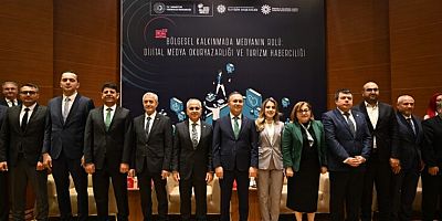 GAZİANTEP’TE “BÖLGESEL KALKINMADA MEDYANIN ROLÜ” PANELİ DÜZENLENDİ