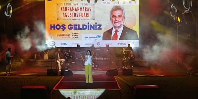 GELENEKSEL AĞUSTOS FUARI’NDA TÜRKÜ VE ŞİİR AYNI EZGİLERDE BULUŞTU