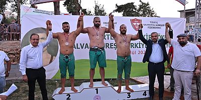 GELENEKSEL GÜREŞİN KALBİ TÜRKİYE ŞAMPİYONASI İLE ONİKİŞUBAT’TA ATTI