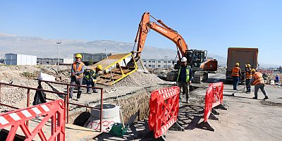GENÇ OSMAN MAHALLESİ’NİN ALTYAPISI 122 MİLYONLUK YATIRIMLA YENİLENİYOR
