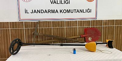 GÖKSUN’DA KAÇAK KAZI YAPAN 2 KİŞİ YAKALANDI