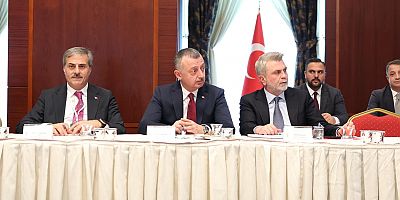 Ankara’da AK Parti Yerel Yönetimler Toplantısı’na katılan Başkan Görgel