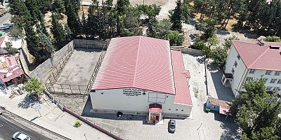 HACI BAYRAM VELİ SPOR SALONU YENİLENİYOR KAHRAMANMARAŞ SPORDA YENİ BİR NEFES DAHA ALIYOR