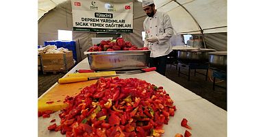 HAYRAT İNSANI YARDIM VAKFI DEPREMZEDELER İÇİN SEFERBER OLDU
